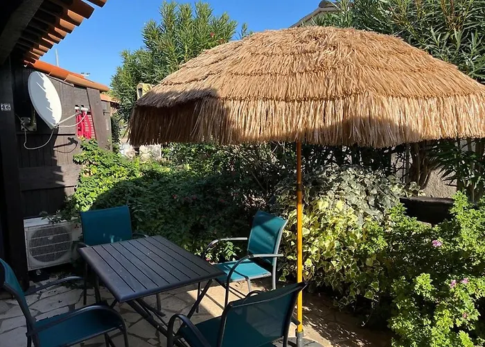 686 4 Personnes - Port Venus Piscine * Agde