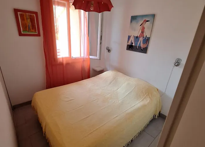 686 4 Personnes - Port Venus Piscine * Agde