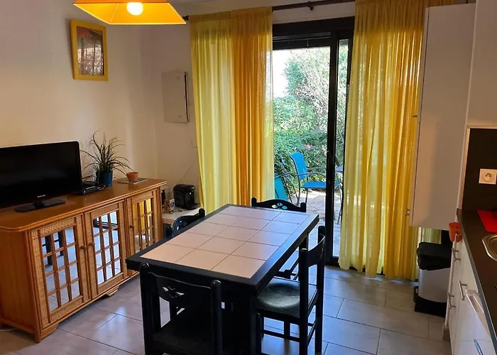 686 4 Personnes - Port Venus Piscine * 阿格德